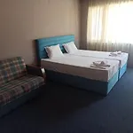 Lozenets Resort Hotel ホテル