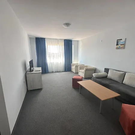 Отель Lozenets Resort Hotel Лозенец