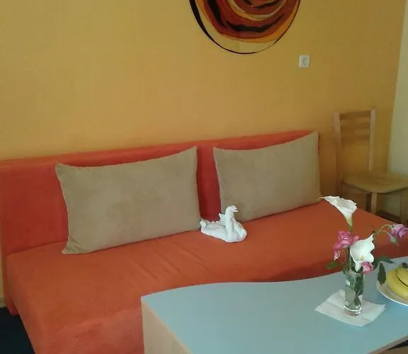 Lozenets Resort Hotel 3*